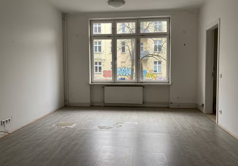 Vorher: Laminat Komplettwohnung Marzahn